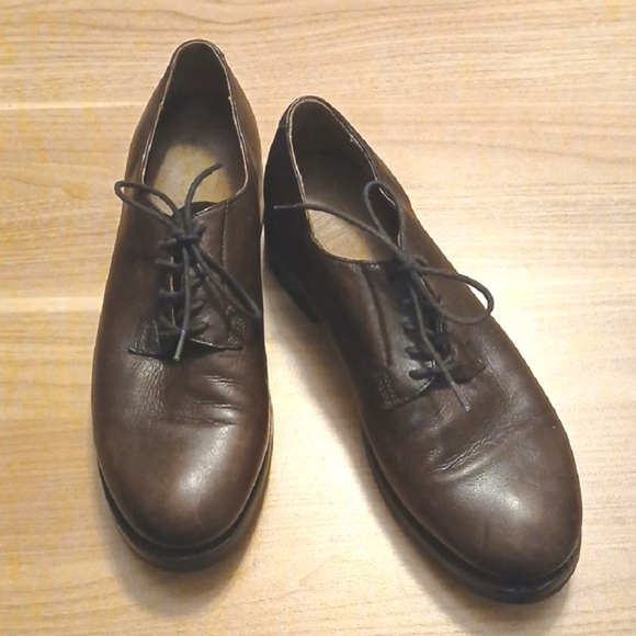 Frye "Dylan" Men's Lace Up Leather Oxford Shoes in Size 10.5D - Picture 1 of 9